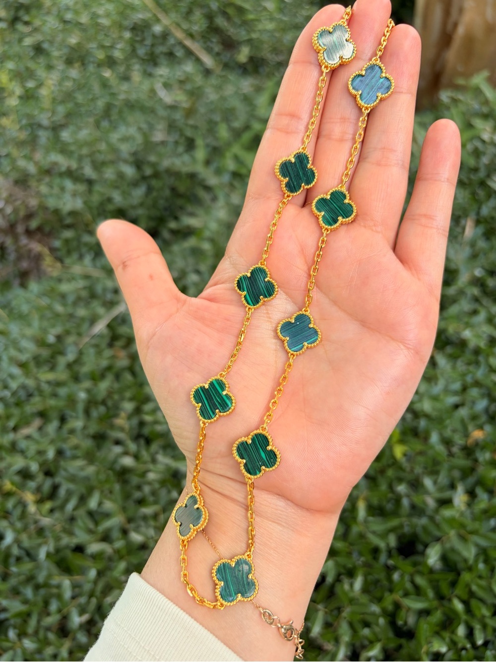 Alhambra Style Green Clover Motif Gold Chain Necklace - Picture 5 of 10